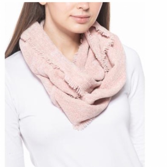 Charter Club Woven Chenille Loop Scarf, Brand  Blush New with tags❤️ - Picture 1 of 5